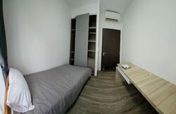 The Brownstone (D27), Condominium #556829111